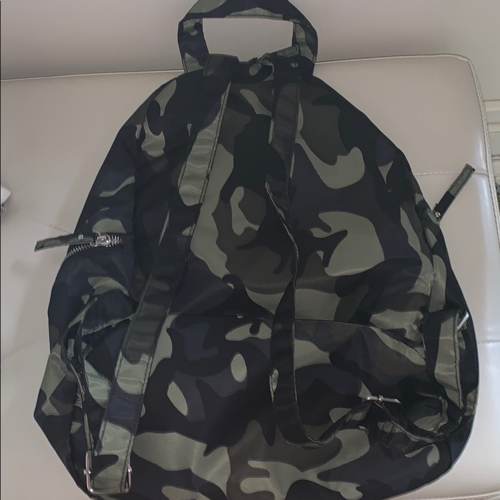 Backpack - Picture 2 of 2